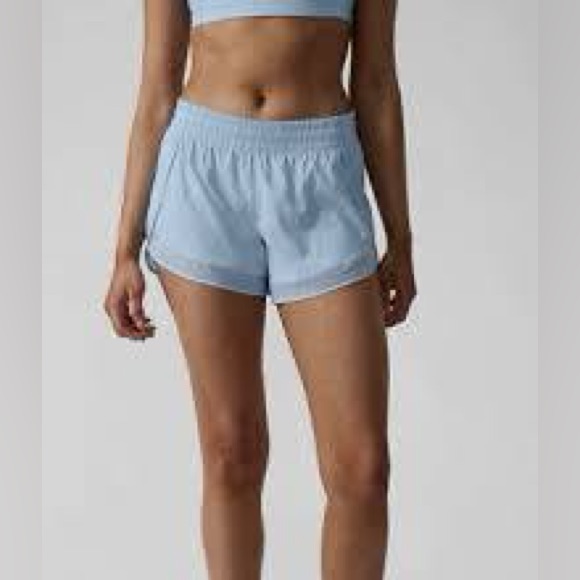 Athleta Mash Race Run Mid Rise Baby Blue 4 Inch Shorts Size Large